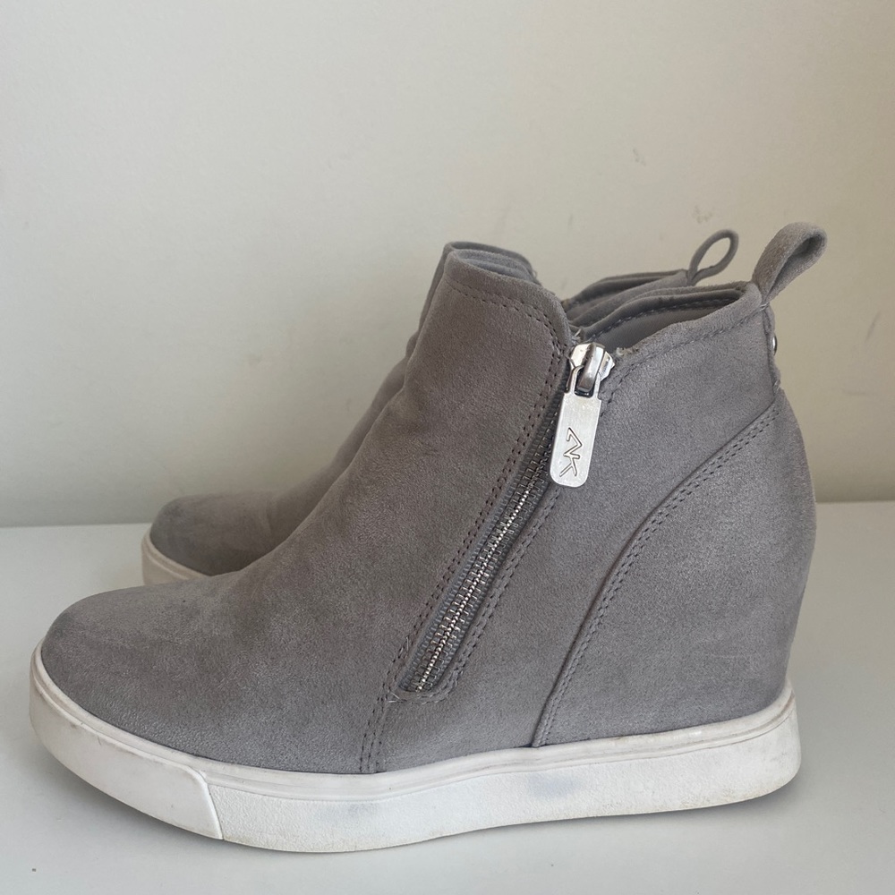 Anne Klein Sport Carsen Hidden-Wedge Heel High-Top Sneakers Size 7 Fabric Upper